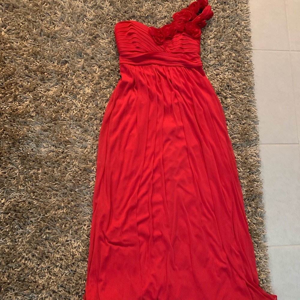 Like new elegant dress. Dimond studs